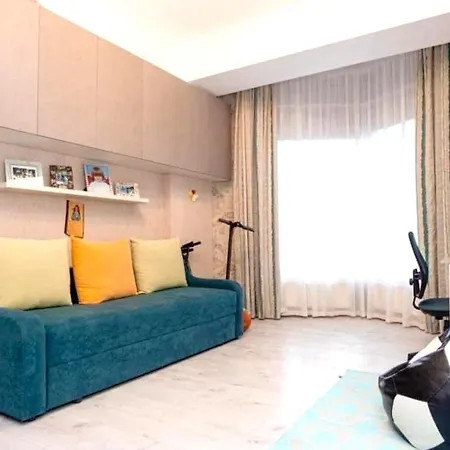 Appartement De Style Design, Proche Du Centre Ville D'Angers+ Places De Parking 아파트 앙제