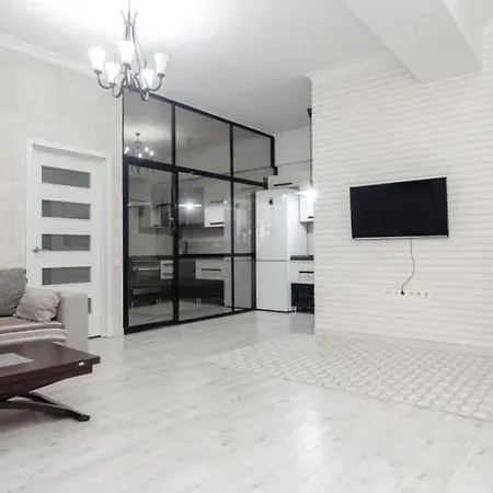Appartement De Style Design, Proche Du Centre Ville D'Angers+ Places De Parking 앙제